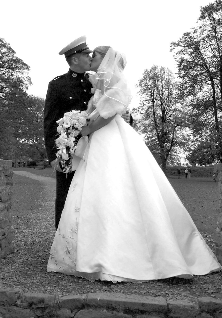 Black & White Photo - Groom & Bride Kissing